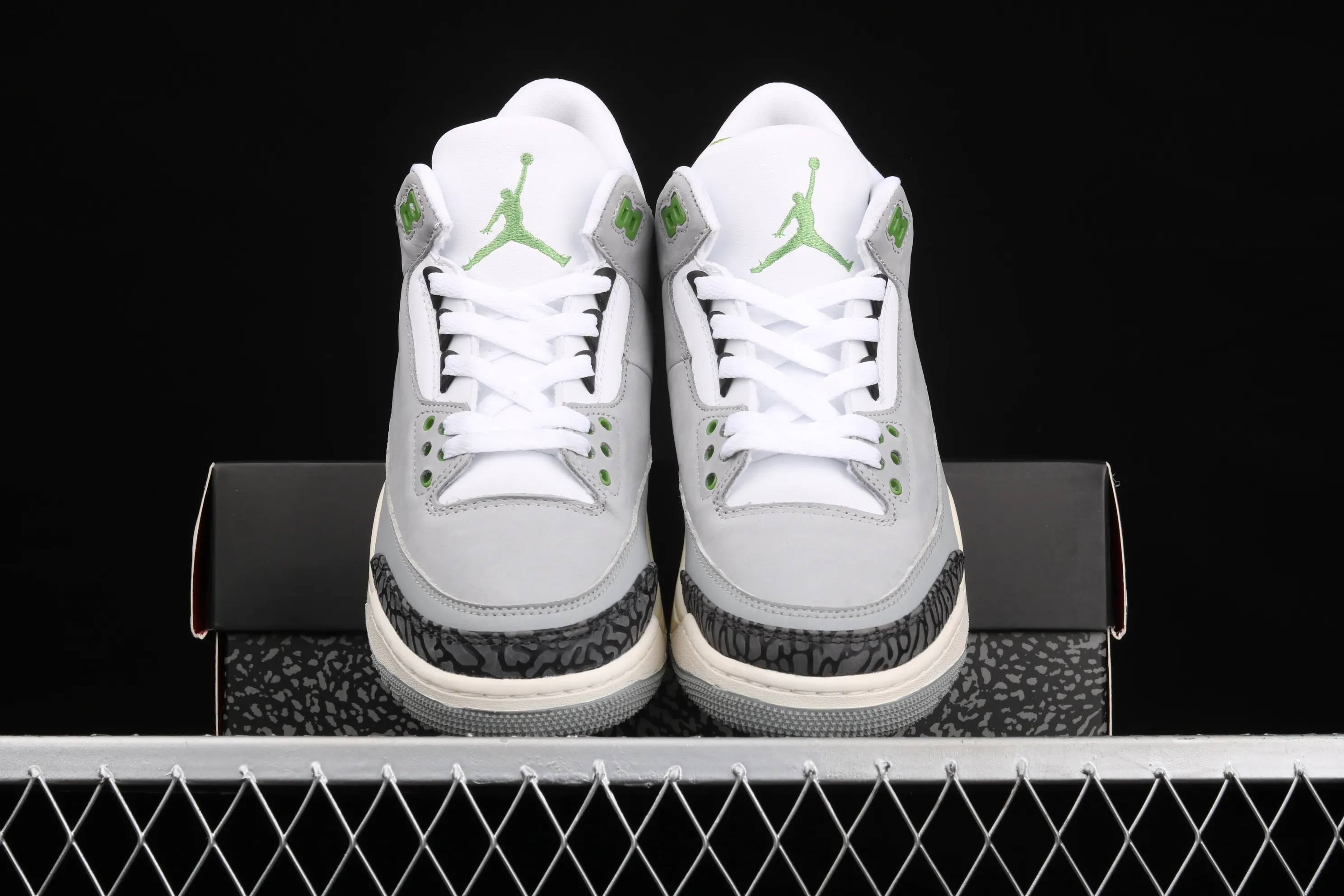 All categories Air Jordan Jordan series basketball shoes Air Jordan 3 #ZG version Air Jordan 3 Retro "Chlorophyll" AJ3 Joe 3 Chlorophyll Gray Green Manuscript 136064-006